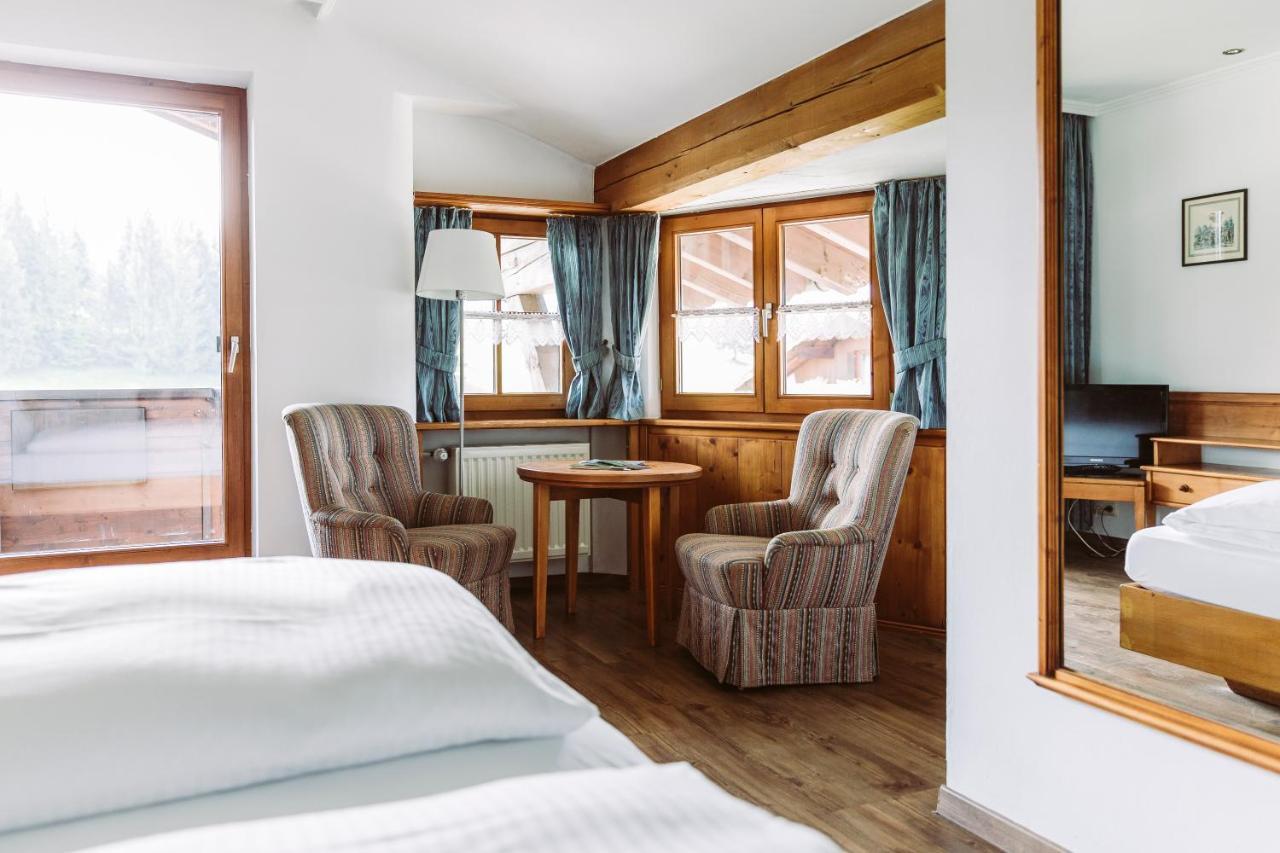 Der Baeren In Zell Hotel Айзенберг Екстериор снимка