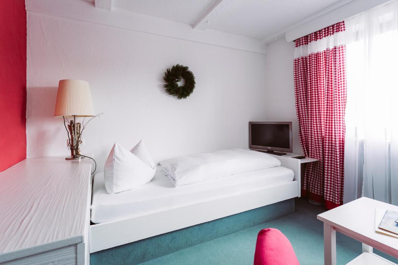 Der Baeren In Zell Hotel Айзенберг Екстериор снимка