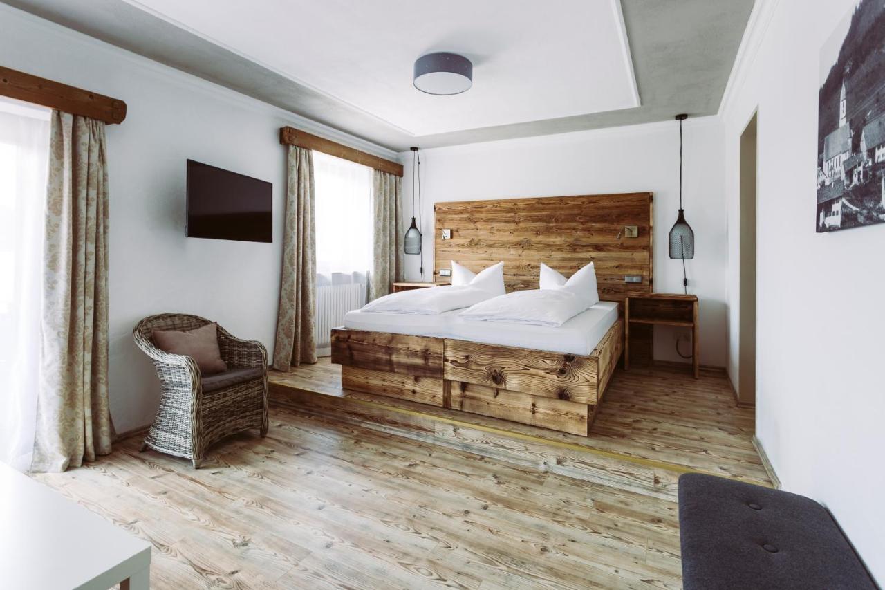 Der Baeren In Zell Hotel Айзенберг Екстериор снимка