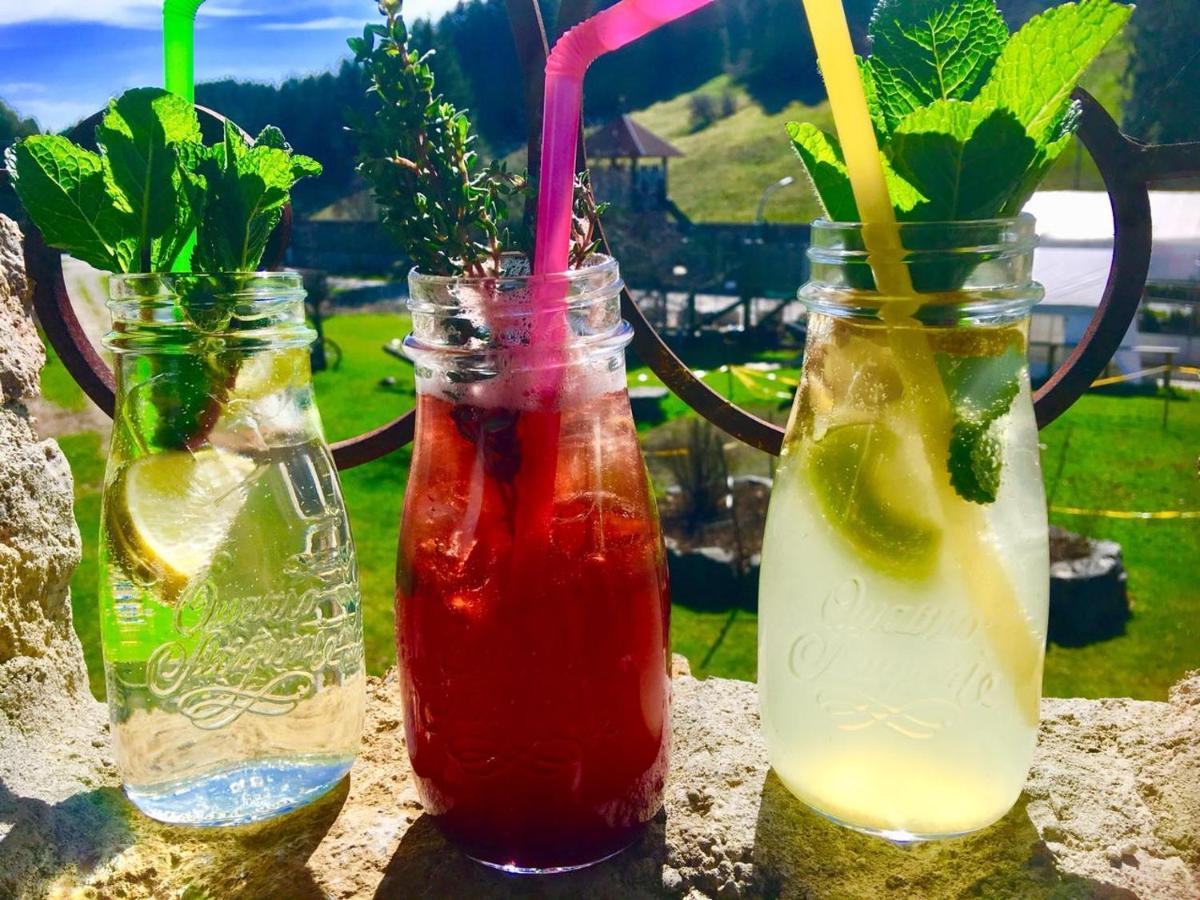 Der Baeren In Zell Hotel Айзенберг Екстериор снимка